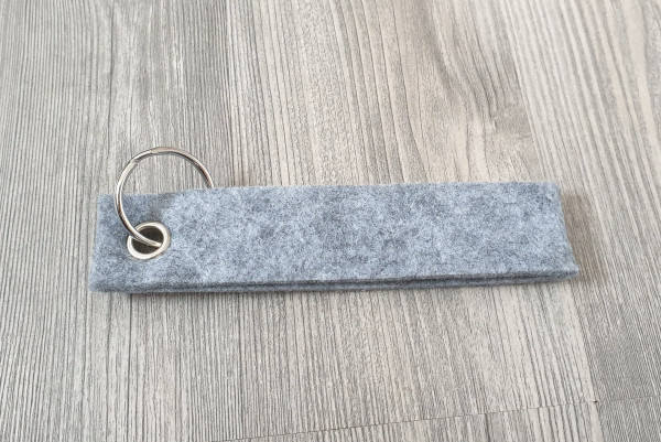 Schlüsselanhänger personalisiert mit Wunschtext aus Filz, Anhänger mit Name, Geschenkidee Oma, Opa, Mama, Papa, Tante, Onkel, Patenonkel – Bild 5