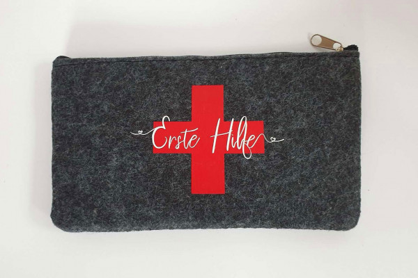 Kleine Erste Hilfe Tasche aus Filz 18x10 cm | Personalisiert mit Wunschtext | für Pflaster etc. | Filz-Notfall-Tasche | Geschenk