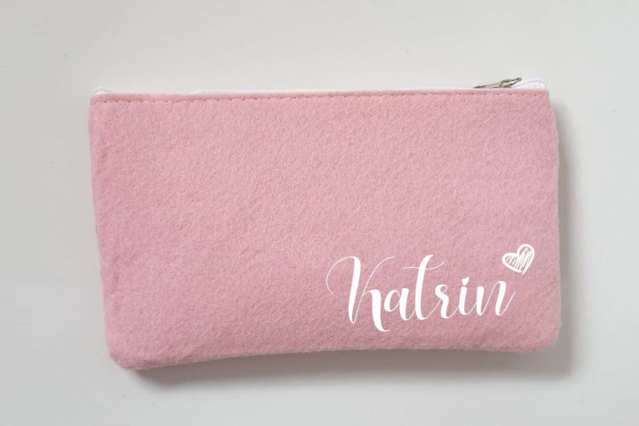 Kleine Schminktasche aus Filz 18x10 cm | Personalisiert | Kosmetiktasche mit Namen | Kulturtasche | Filz-Mäppchen | Geschenk | Beauty Bag