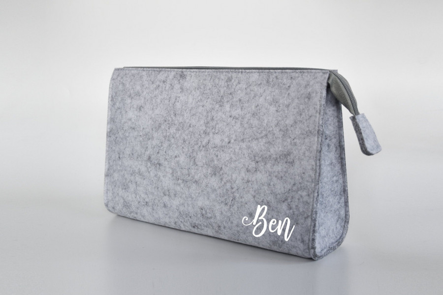 Personalisierte Kosmetiktasche aus Filz 28x19x8 cm | Kulturtasche | Schminktasche | Wickeltasche | Namen