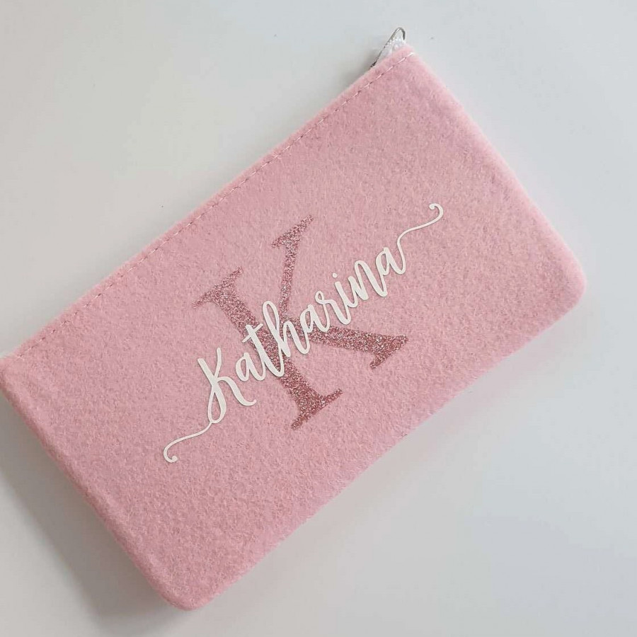 Kleine Schminktasche aus Filz 18x10 cm | Personalisiert | Kosmetiktasche mit Namen | Stifte Tasche | Filz-Mäppchen | Geschenk | Beauty Bag