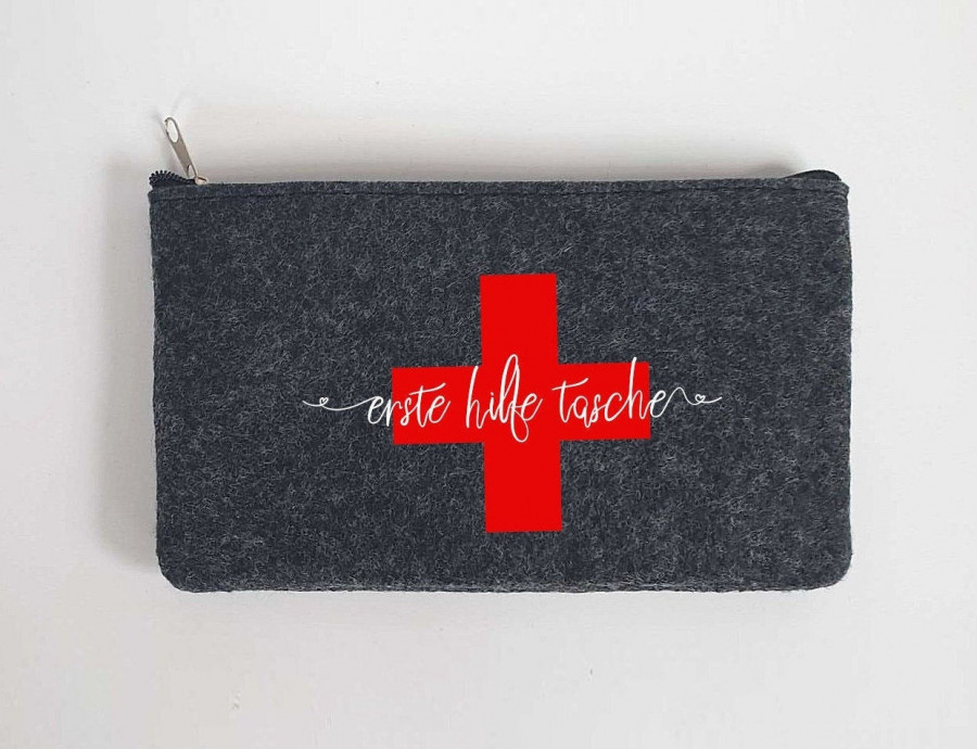 Kleine Erste Hilfe Tasche aus Filz 18x10 cm | Personalisiert mit Wunschtext | für Pflaster etc. | Filz-Notfall-Tasche | Geschenk