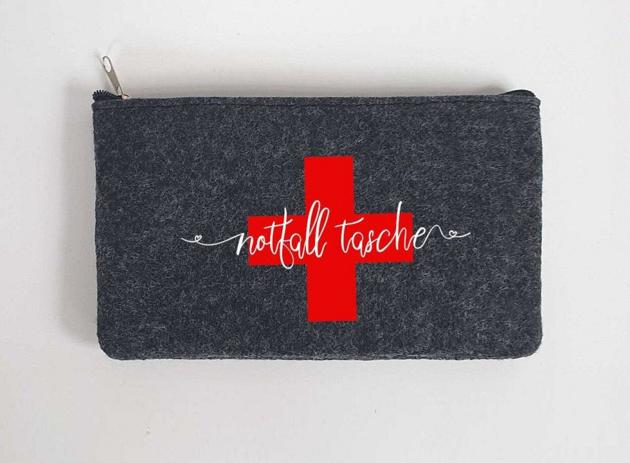 Kleine Erste Hilfe Tasche aus Filz 18x10 cm | Personalisiert mit Wunschtext | für Pflaster etc. | Filz-Notfall-Tasche | Geschenk