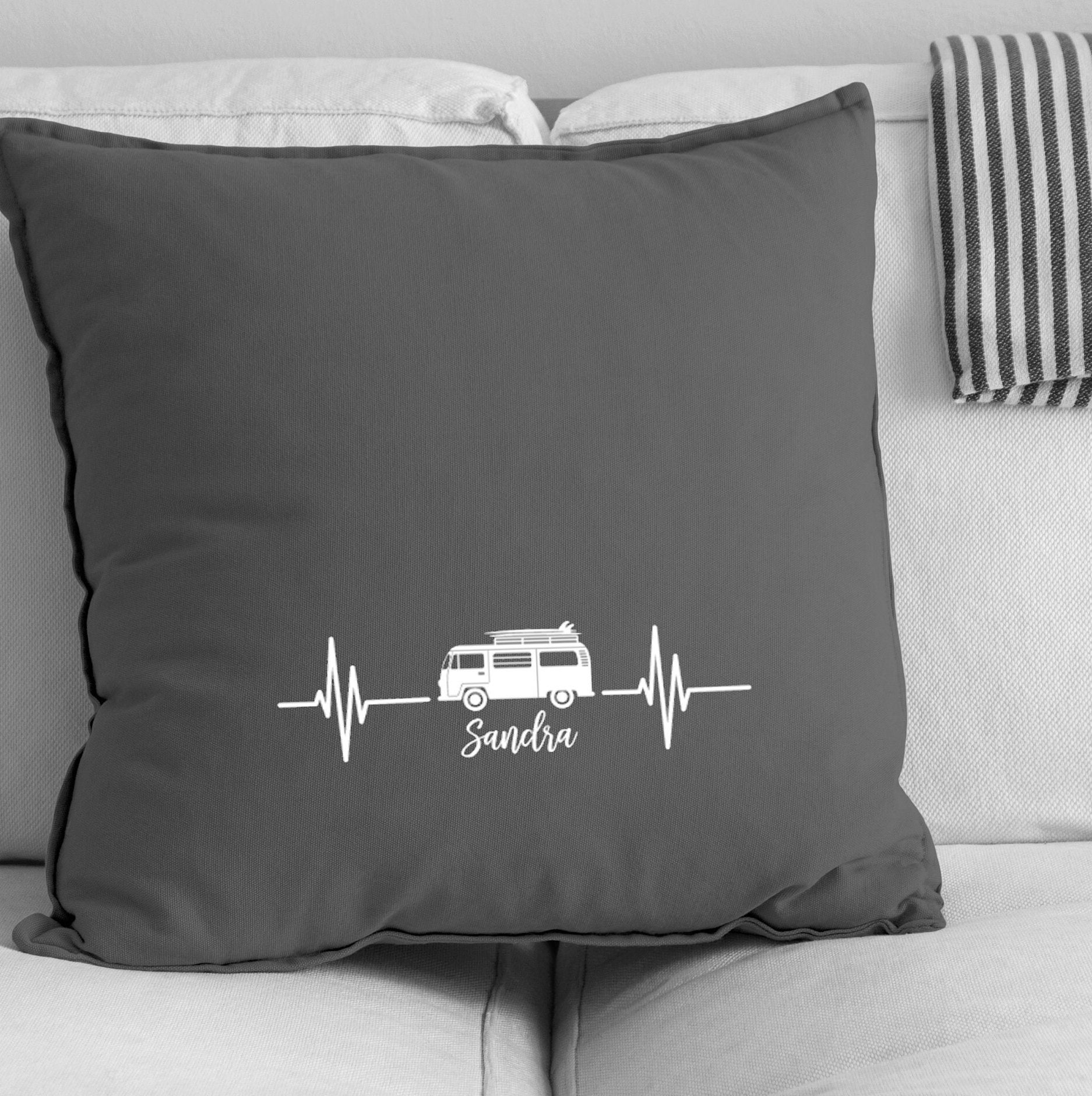 Camping - Bulli Kissenhülle 50 x 50 cm personalisiert | Kissenbezug | Camping | Bus – Bild 1
