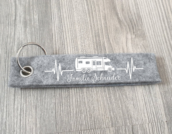 Wohnmobil Schlüsselanhänger personalisiert mit Wunschtext, Camping, Anhänger mit Text, Schlüsselanhänger, Geschenkidee, Doppelachser – Bild 7
