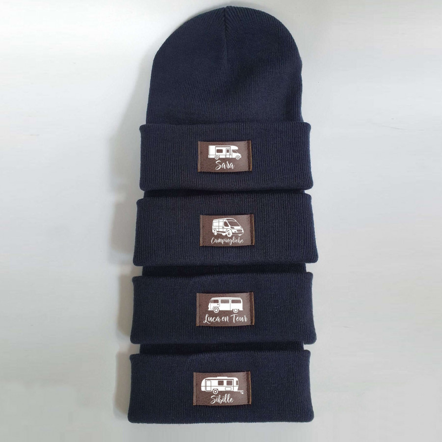 Camping Mütze personalisiert | Hipster Beanie | Mütze | Wintermütze | Blaue Mütze mit Namen | Kinder und/oder Erwachsene | Wohnwagen | Bulli